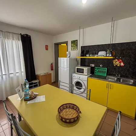 Atlantic's Gateway Local Апартаменты *